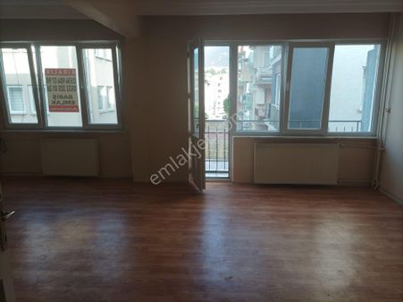 Barış Emlak'tan Karaağaç'ta Ara Kat 2+1 Daire.