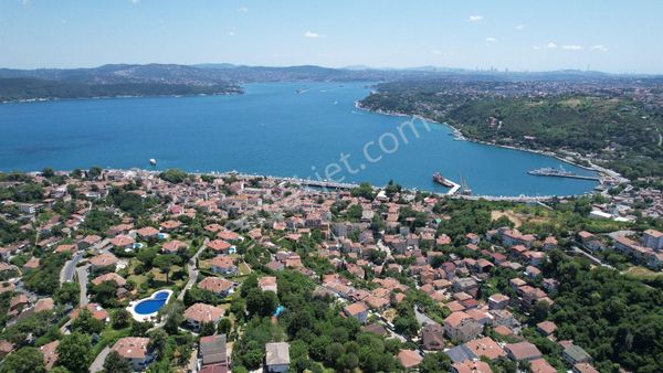 İstanbul Sarıyer Büyükdere'de Boğaz Manzaralı Satılık Arsa