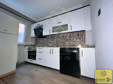 Paşabayır'da 1+1 Ofis Kullanımına Uygun Eşyalı Satılık Daire