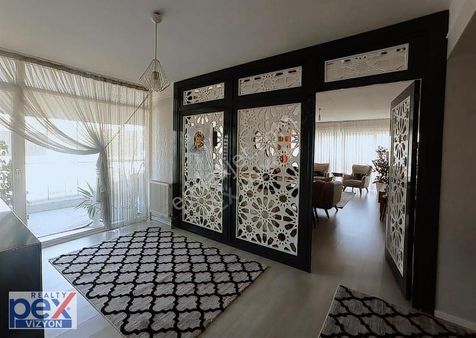 Serhatta,acil Satılık,lüx Tasarım 4+1 Daire