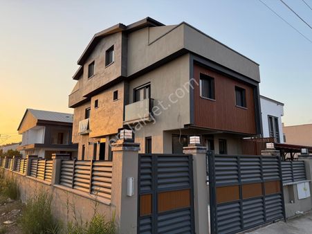 Gözütok Mimarlık Emlak 'tan Bölgenin En Ferah Ve Kaliteli 3+1 Villası