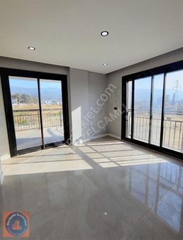 Kupon Kuşadasi Davutlarda 3+1 Yeni Villa Köşe Konum Havuzlu