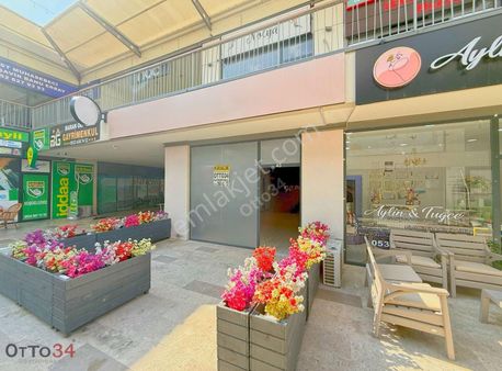 Innovia Ispartakule Çarşıda Köşe Konumlu, Wcli 56 M² Dükkan