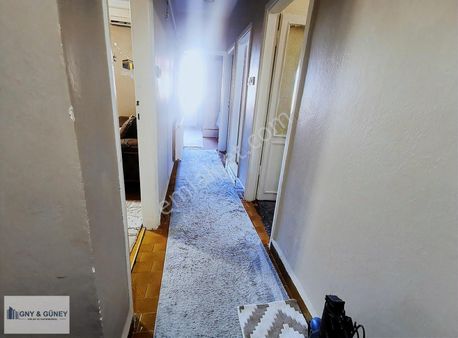 Nuripaşa Da 2+1,1.kat 75m2 ,balkonlu,kombili,temiz