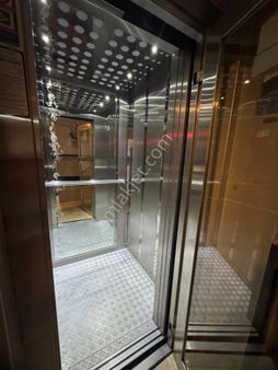 Muhittin Mahallesi’nde Satılık 2 + 1 Ara Kat Uygun Daire