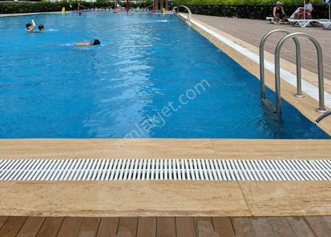 Dream Home’dan Mezitli’de Eşyalı ‘havuzlu ‘doğalgazlı Satılık 3+1 A.merican Mutfak