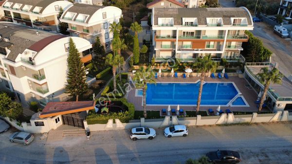 Flora Garden Side Sitesinde 3+1 Bahçe Dubleks Daire