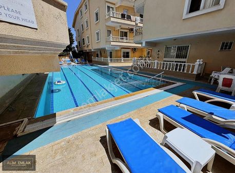 Acil Satılık !! Havuzlu Site İçerisinde Bakımlı 2+1 Daire !!