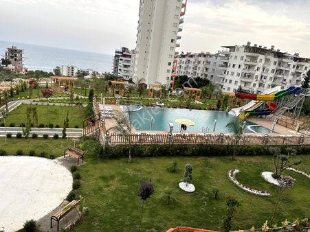 Tatil Sitesinde Havuzlu Lüks Daire