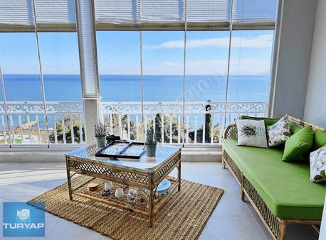 Kirazlimanı Deniz Manzaralı Muhteşem Eşyalı 3+1 Kiralık Daire