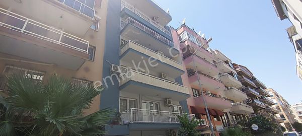 Karşıyaka Yalı’da 4+1 Konforlu Ve Ferah Yaşam
