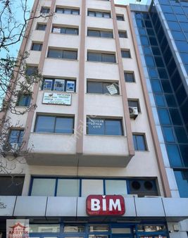 Yeni Şehir Trafik Karşısı 40 M2 Ofis /işyeri