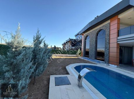 [ema] Ataşehirde Prof Villalarında Satılık Villa