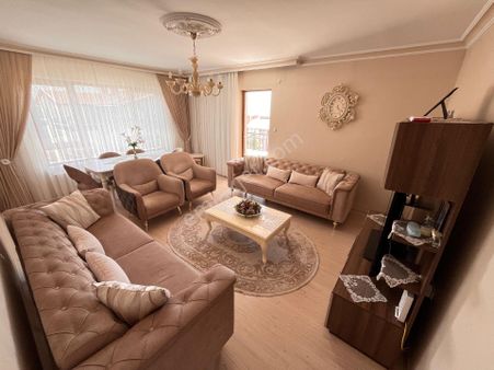 Toprak Emlak'tan Ank Keçiören Kuşcagız Mah De 2+1 Yapılı Daire