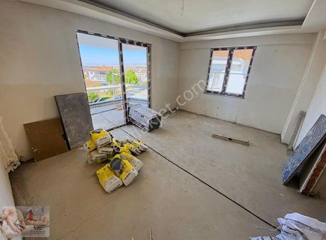 İsmail Kakaç Okulu Yanında 3+1 160m2 Sıfır Daire