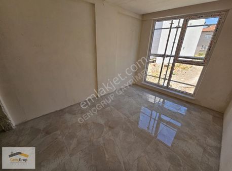 *genç Grup* Büyükdere Mh 23 Nisan Okulu Yakını Yerden Isıtma 1+1