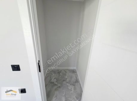 *genç Grup* Bahçelievler Mah Seylap Cad Yakını Yerden Isıtma 3+1