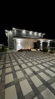 Kemer Kuzdere’de 1160 M2 Arsa İçerisinde Satılık 4+1 Villa!!