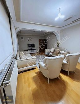 Day House Gayrimenkul Satılık Perşembe Pazarının Sokağında Daire