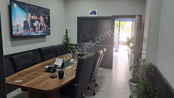 40 Mt Üzerinde Efor Avm Ye Yakın Satılık Dükkan