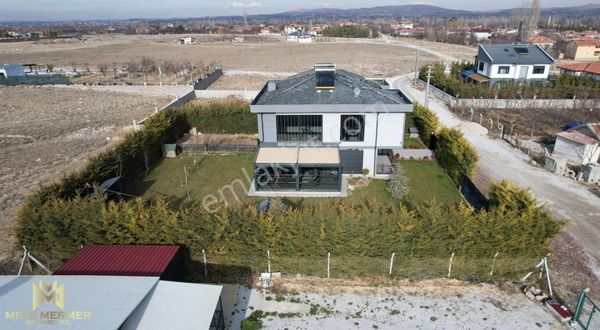 Yazlık Mahallesinde Ultra Lüks Loft Villa Mete Mermer'den