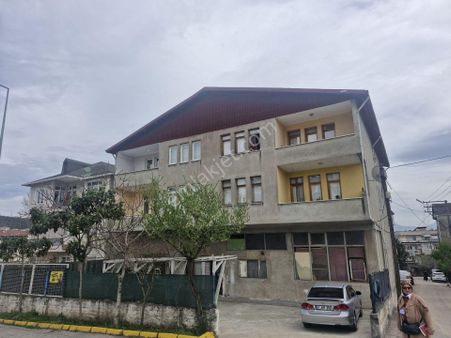 Çenesuyu Çınarlı Mah.yenilenmiş 3+1 Kiralık Daire