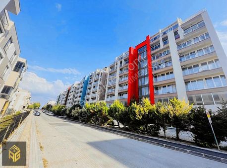 Aslanbay'dan Nurhayat Sitesinde 1+1 Kiralık Daire