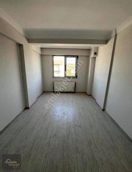 Mustafa Başyığıt Emlaktan Cumhuriyet Mh 6+1 Dublex