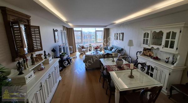 Bosphorus City'de Muhteşem Manzaralı Satılık Daire