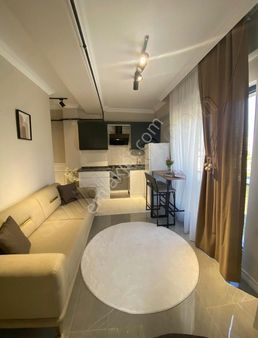 Yeni Mahallede Satılık Eşyalı 1+1 Daire