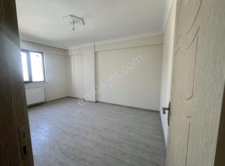 Elit Emlaktan 2+1 İstiklyal Mah Gürsu