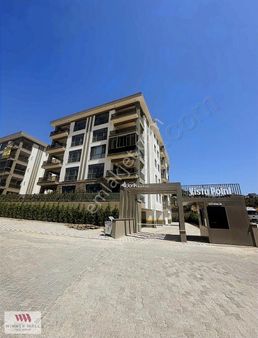 R Doğanköy Vista Point'e Satılık 3+1 Bahçe Katı