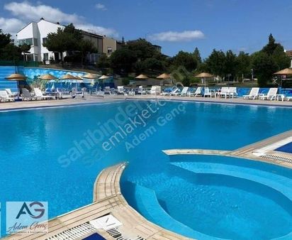 Doğa Manzaralı Denize 100 Metre Mesafede Yaz Kış Oturuma Uygun