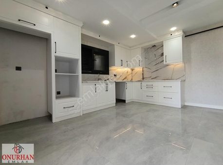 Onurhan Emlaktan Akkonakta 4+1 200 M2 Ultra Lüks Sıfır Daireler