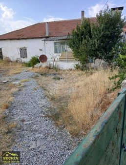 Osmancalı Mahallesi'nde Satılık Köy Evi