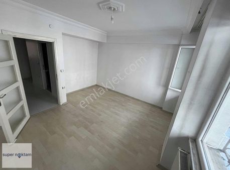 Mehmet Akif'te Satılık Krediye Uygun 1+1 Yüksek Giriş Daire