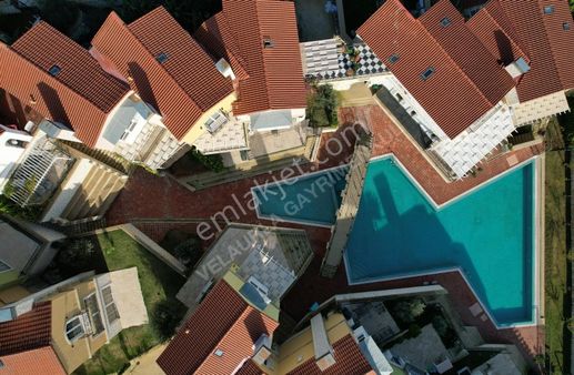 Urla İskele Satılık 4+1 Villa