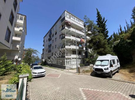 Turyap Yavuz'dan Çamlıkta Asansörlü Balkonlu Çokgeniş 3+1 Arakat