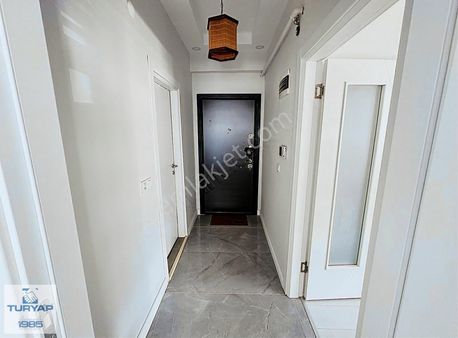 Yalova Çiftlikköy Mehmetakifersoy Mahallesinde Satılık Daire