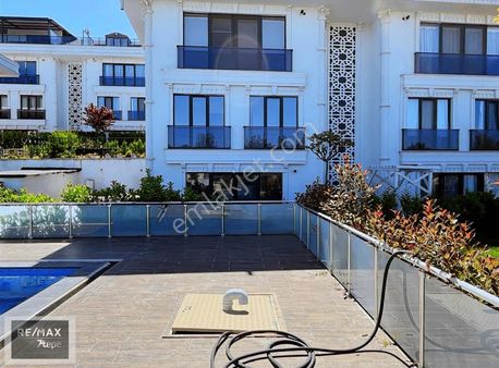 Şile Ahmetli'de Havuzlu 3+1 Kiralık Daire