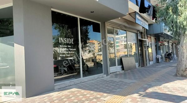 Narlıdere Metro Durağı Karşısı Satılık Dükkan