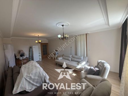 Royalest’ten 3+1 Kapalı Mutfak Türkmenbaşı Bulvara Yakın