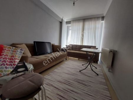 Recep Ümit Emlak'tan Fatih Mahallesinde Derman Caddesi Üzerinde [ Eşyalı ]kiralık 1+1 Daire
