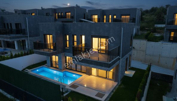Kuşadası Soğucak Ta Full Manzara 6+1 Özel Havuzlu Müstakil Villa
