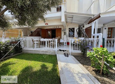 Kuşadası Davutlar Bahçeli Denize 500mt Eşyalı Satılık Yazlık