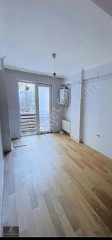 Üçok Gm'den Akarbaşı Mah.milli Zafer İlkokulu Yanında