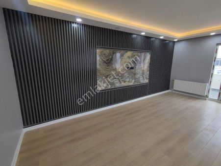 Polat Emlak'dan...bahçeşehir 2 Kısım - 4+1 Satılık Daire