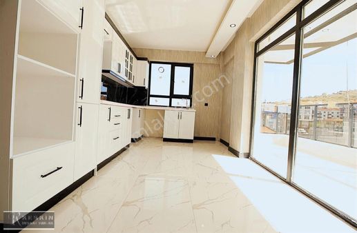 Bağlum Hisar Mah Katta Sıfır 3+1 Satılık Daireler