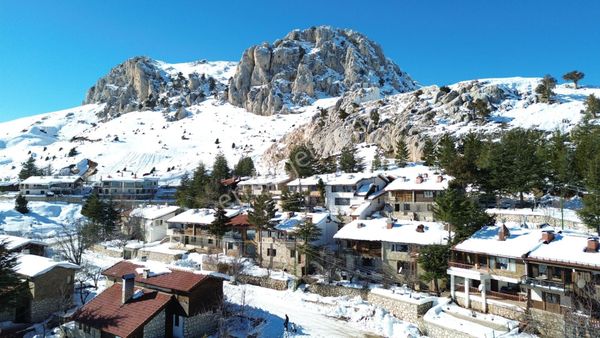 Satılık 4+1 Dubleks Villa Konyaaltı Saklıkent