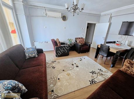 Prestij'den Pirireis'te Doğalgazlı Ayrı Mutfak Geniş 2+1 Daire